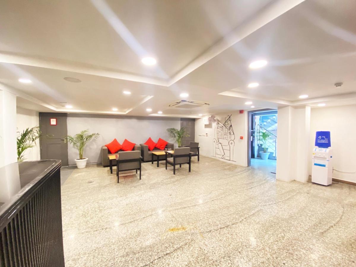 Hotel Golden Saffron By Qotel-Punjabi Bagh New Delhi Exterior photo